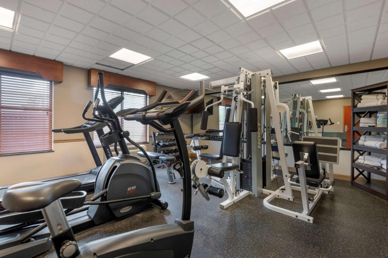 Best Western Plus Suites Гринвилл Экстерьер фото
