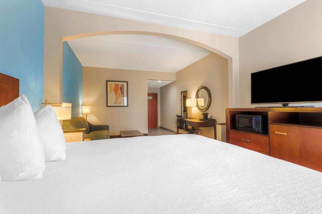 Best Western Plus Suites Гринвилл Экстерьер фото