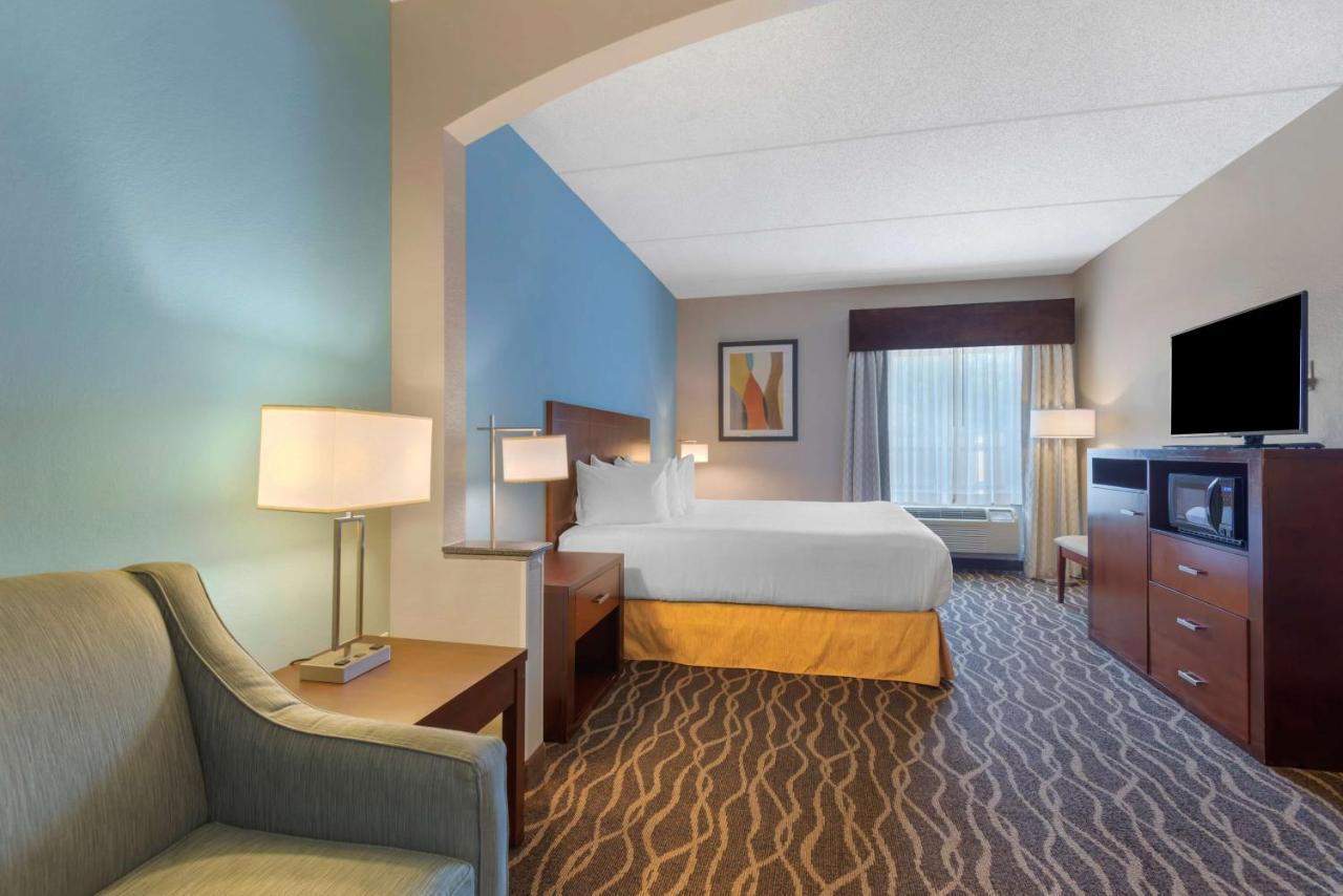 Best Western Plus Suites Гринвилл Экстерьер фото