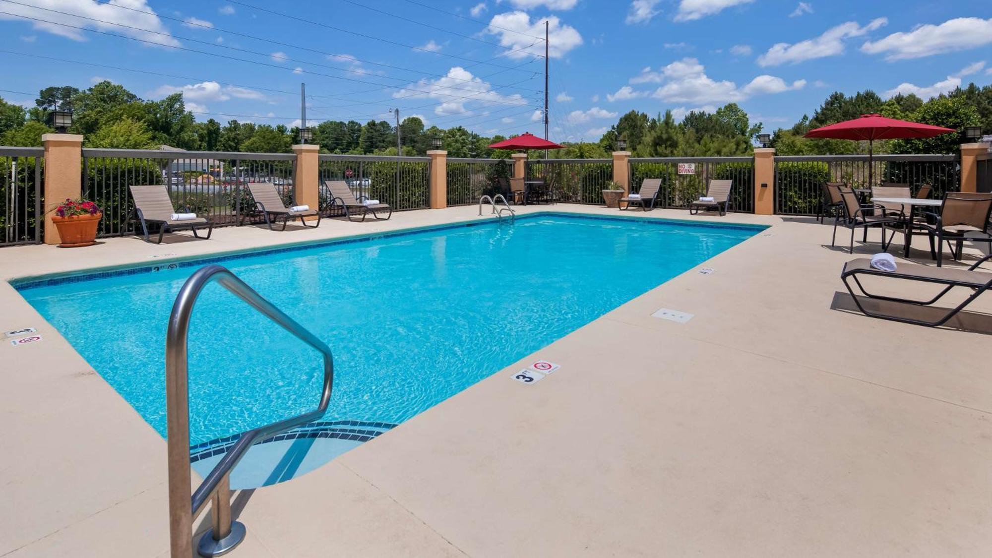 Best Western Plus Suites Гринвилл Экстерьер фото