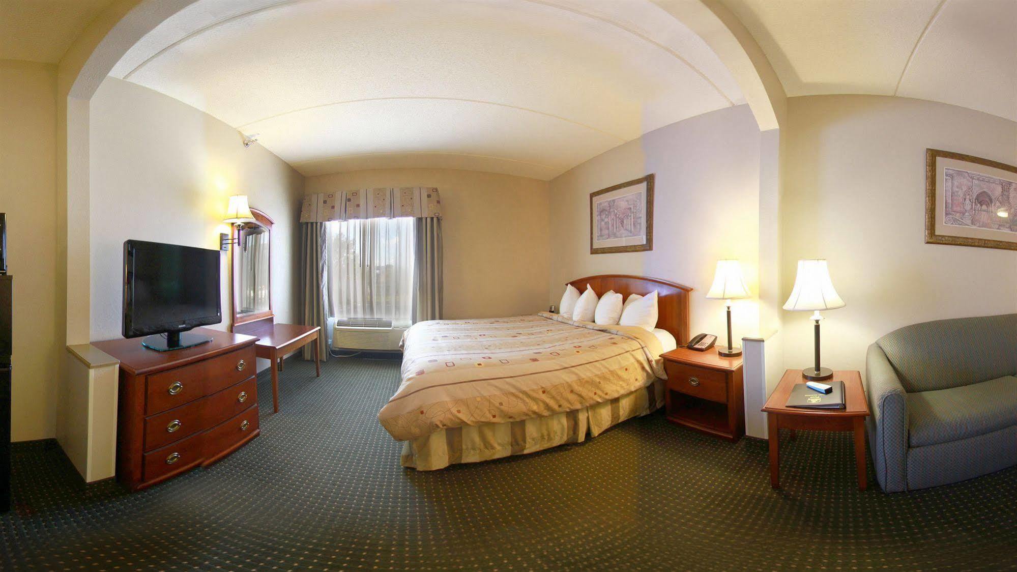 Best Western Plus Suites Гринвилл Экстерьер фото
