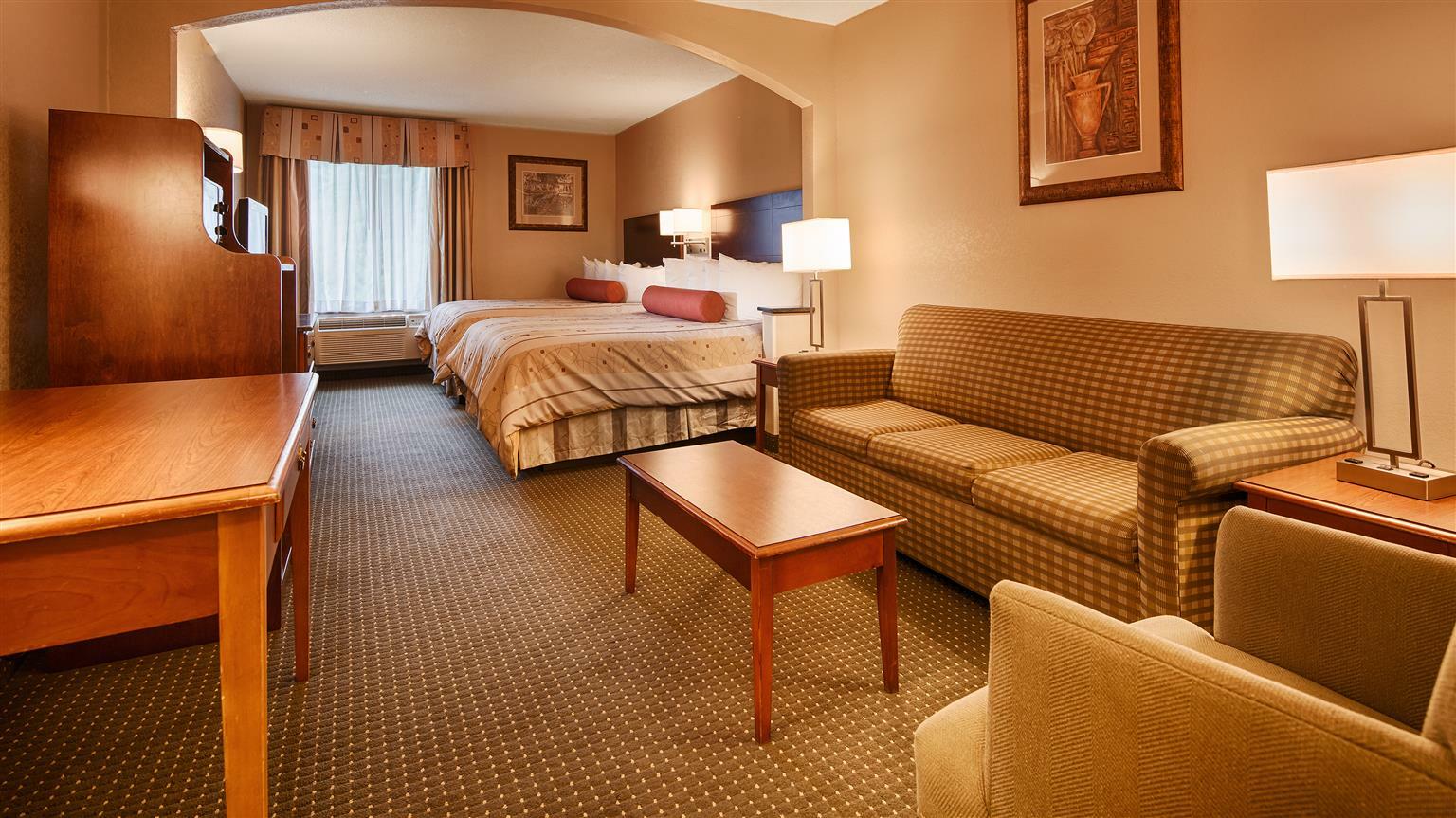 Best Western Plus Suites Гринвилл Экстерьер фото